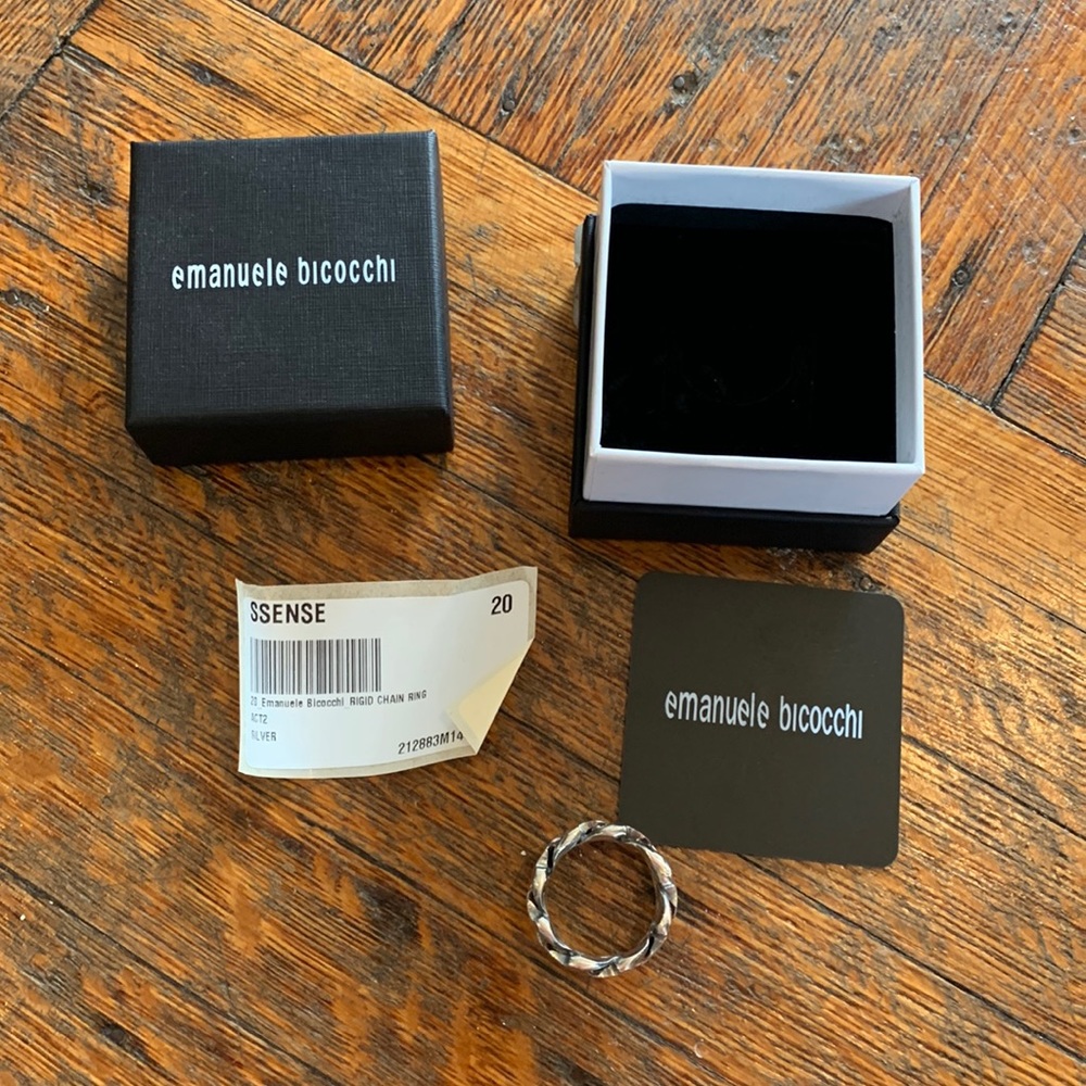 Mens Emanuele Bicocchi size 20 Italian ring
